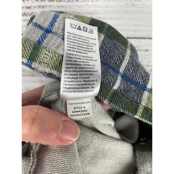 Tea Collection Shawl Collar Baby Romper in Edo Plaid Blue Green 0-3 month Snaps - Picture 10 of 10